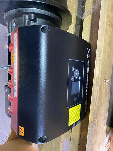 Grundfos 7.5 HP Pump & Motor CRME-45-1-1-1 A-G-A-E-HQQE