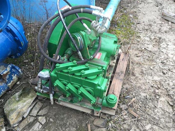 Used F. E. Myers Triplex Pump D35