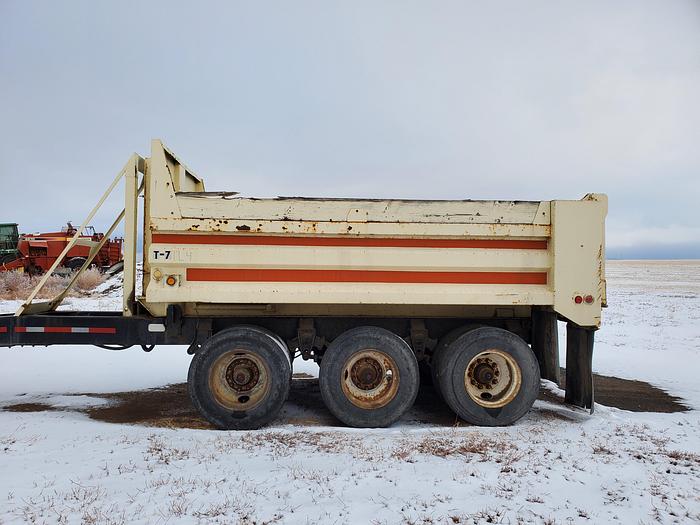 Used 1990 Kenworth Dump Truck w/ Dump Trailer