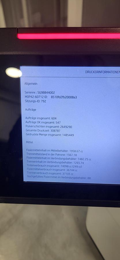 Gebraucht 2019 HP Inc. HP5200 MultiJetFusion mit Processing Station, Build Units und Stapler