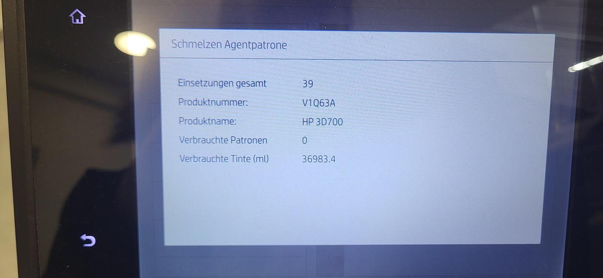 Gebraucht 2019 HP Inc. HP5200 MultiJetFusion mit Processing Station, Build Units und Stapler