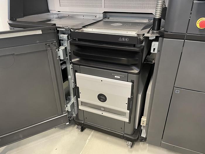 Used 2017 HP Inc. HP4200 MultiJetFusion