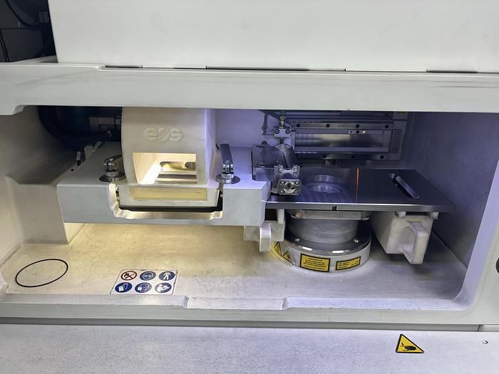 Used 2016 EOS Precious M080