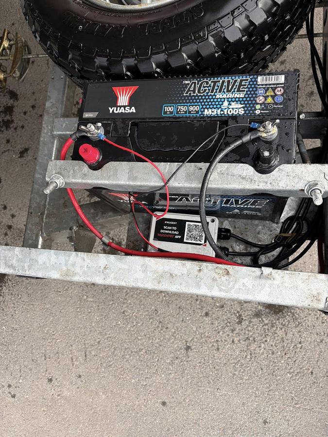 Used 2023 Nugent Nugent 12ft Tipper with props and remote tip.