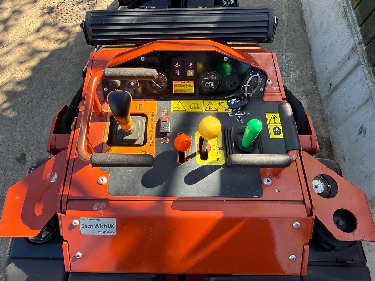 Used Ditch Witch SK800 Skid Steer Loader