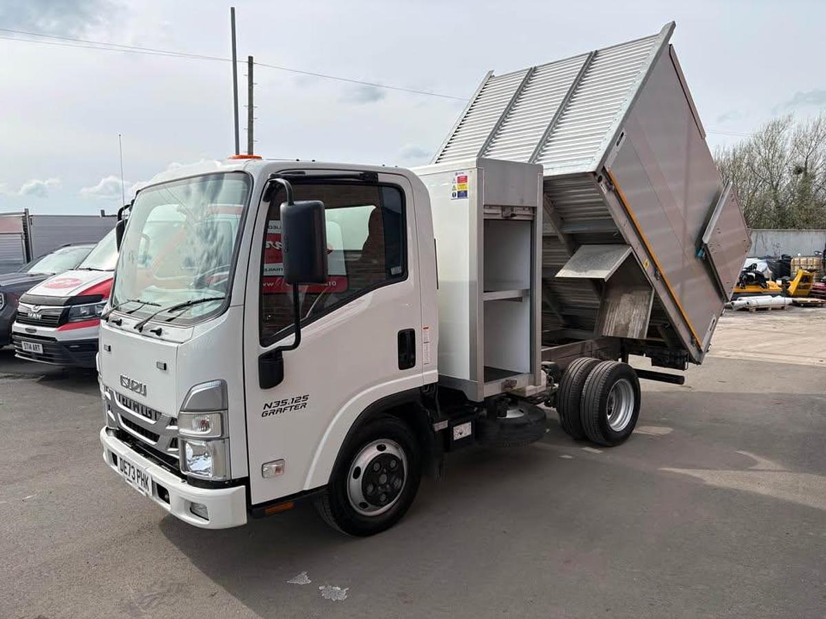 2023 ISUZU  The Isuzu Grafter N35.125