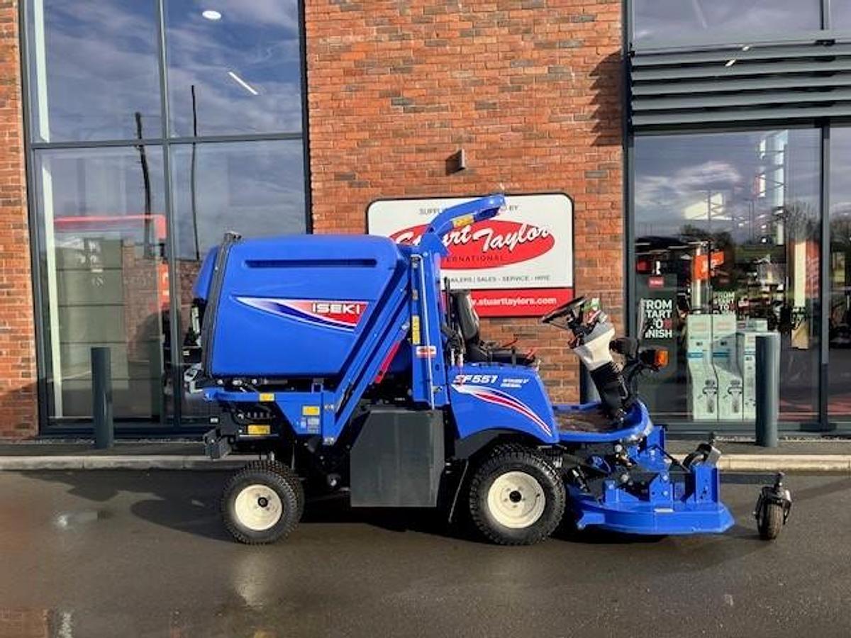 ISEKI SF551 Cut & Collect With 60″ Deck