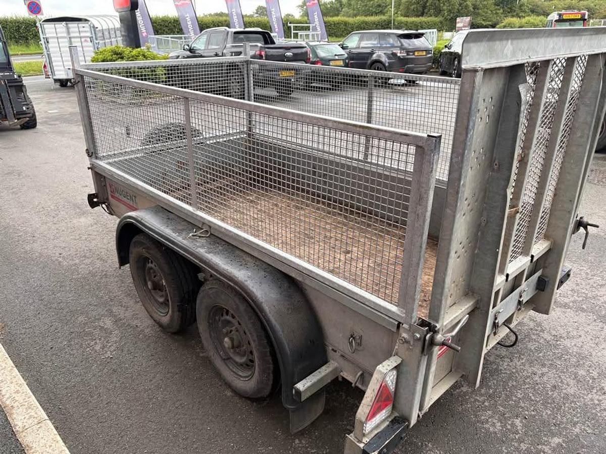 Used 2018 Nugent GP 8X4 TRAILER WITH MESH AND RAMP