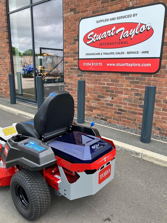 Used Toro TIMECUTTER EMR4275 MYRIDE