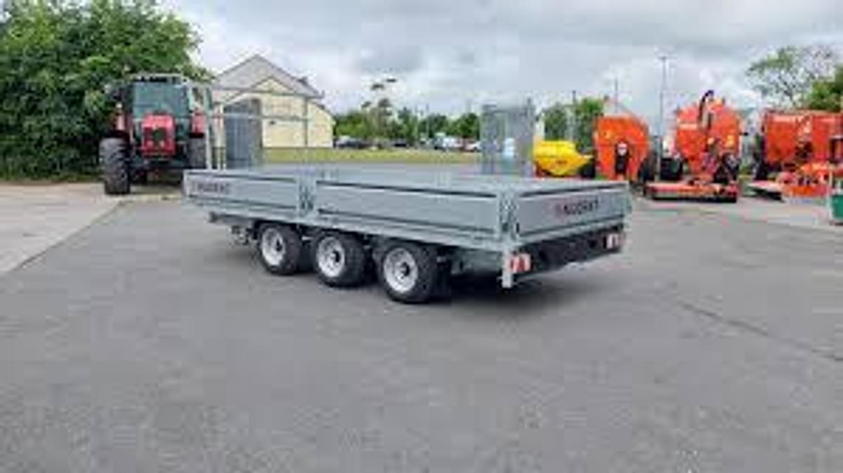 Used 2026 Nugent 14x6 FLATBED TRI AXLE