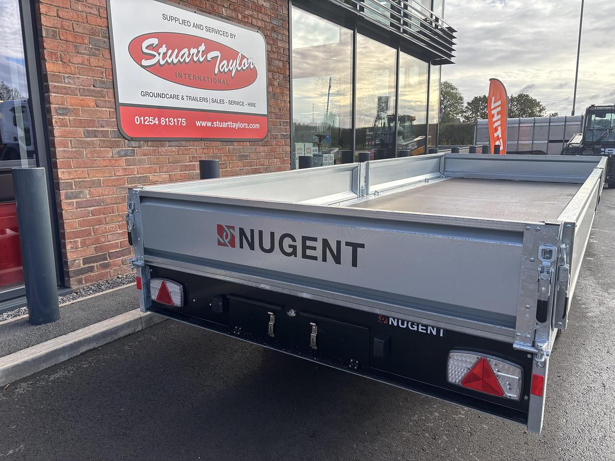 Nugent Flat bed 18x6 Tri Axle