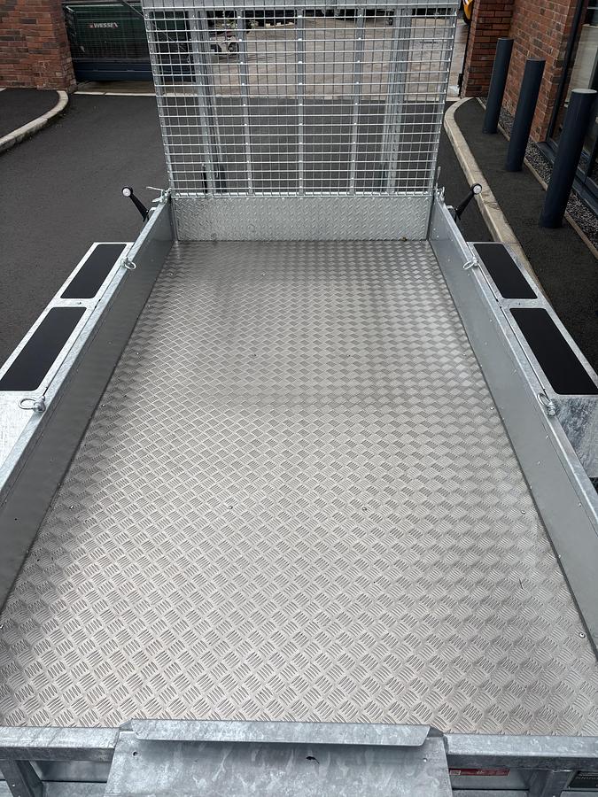 2025 Nugent 10x5 Plant Trailer