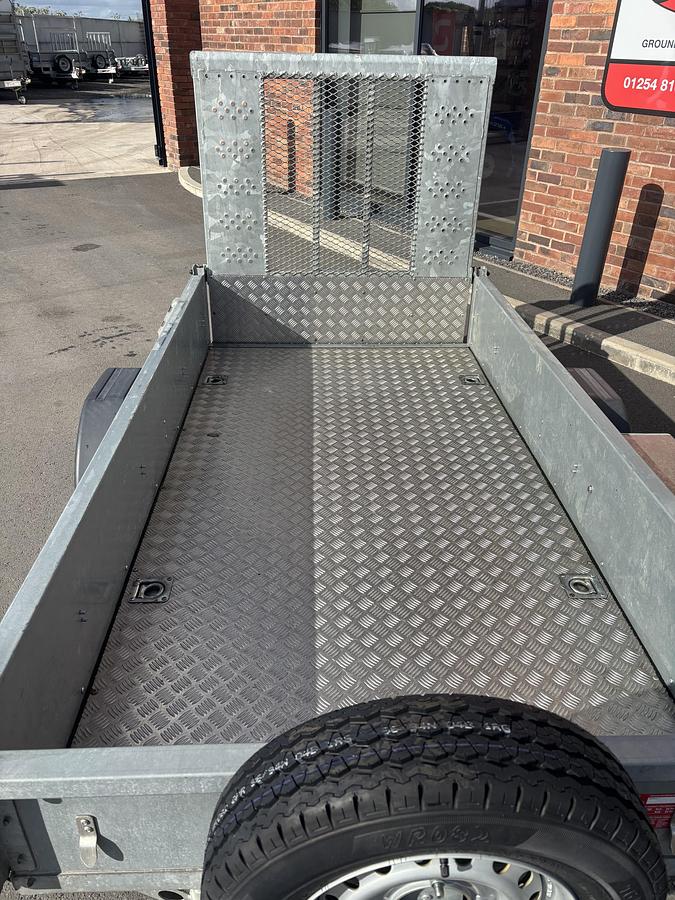 Used 2021 Nugent GP 8X4 General Purpose with Ramp and Tool Box and Ally floor.