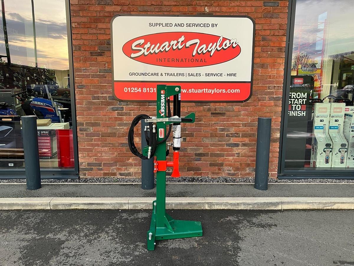 Wessex LS-100 Country Hydraulic Log Splitter