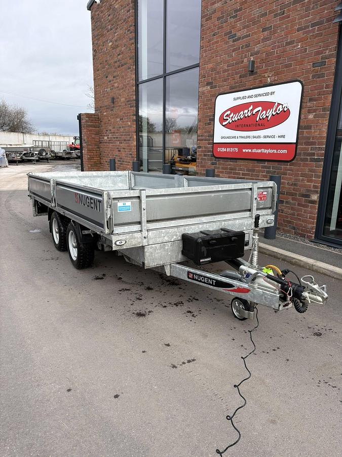 Used 2023 Nugent Nugent 12ft Tipper with props and remote tip.