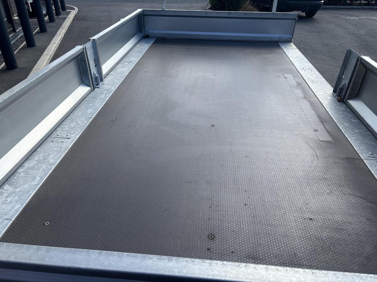 Used 2025 Nugent FLAT BED 12X6 F3720H