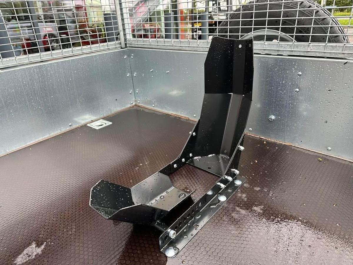 2026 Nugent General Purpose 10x5 2700kg with Mesh With Motorbike Mount