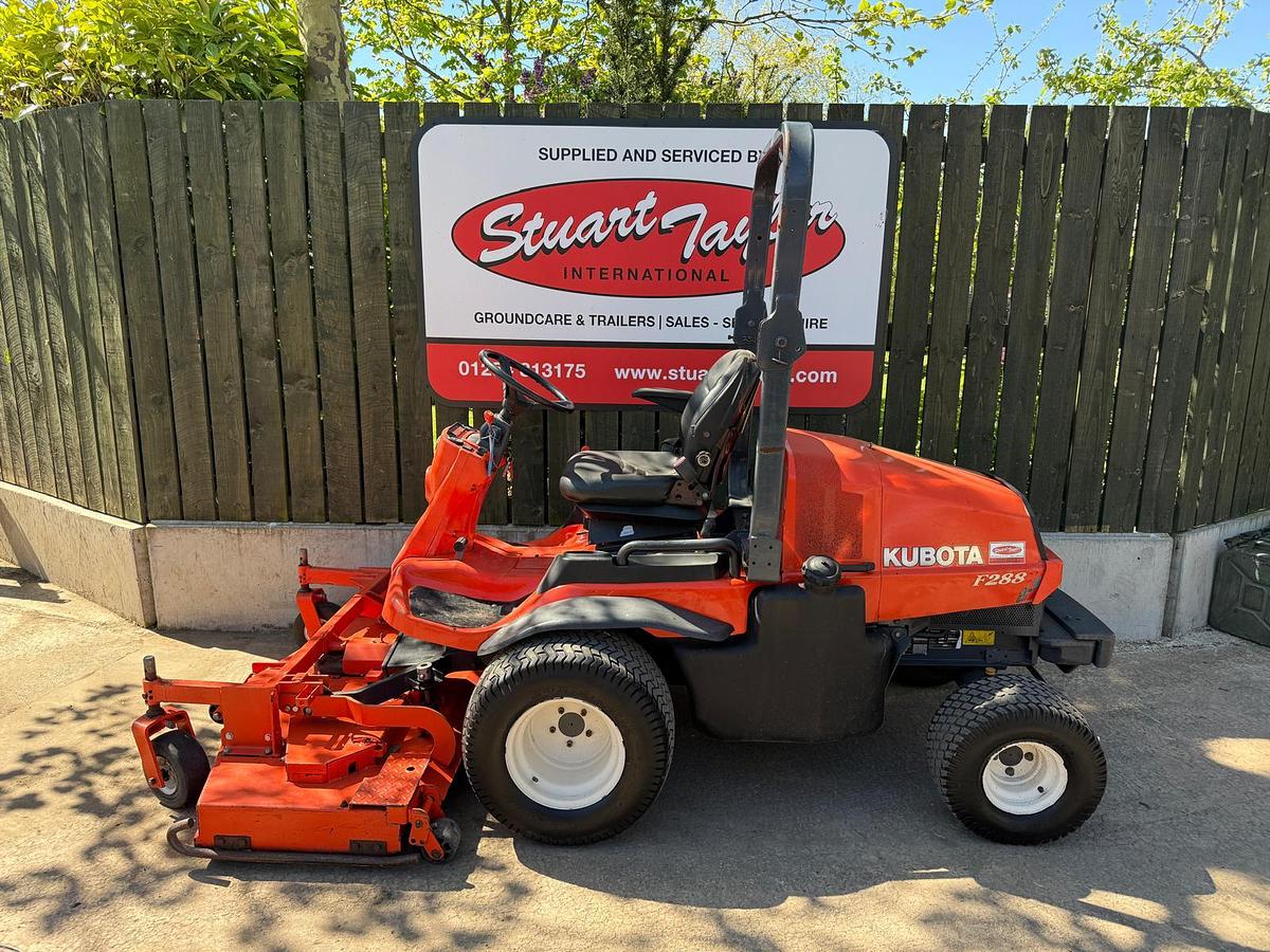 Used Kubota F2880
