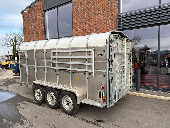 Used Nugent Livestock Trailer L4318T