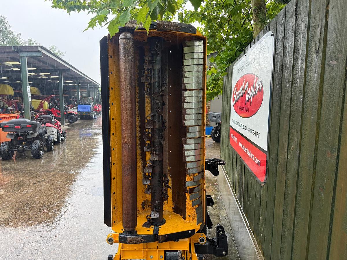 Used Muthing MU-E/S 160R Flail