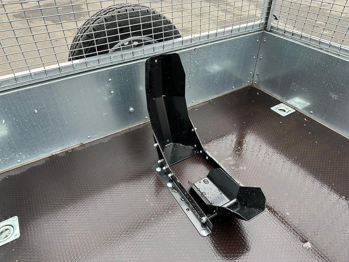2026 Nugent General Purpose 10x5 2700kg with Mesh With Motorbike Mount