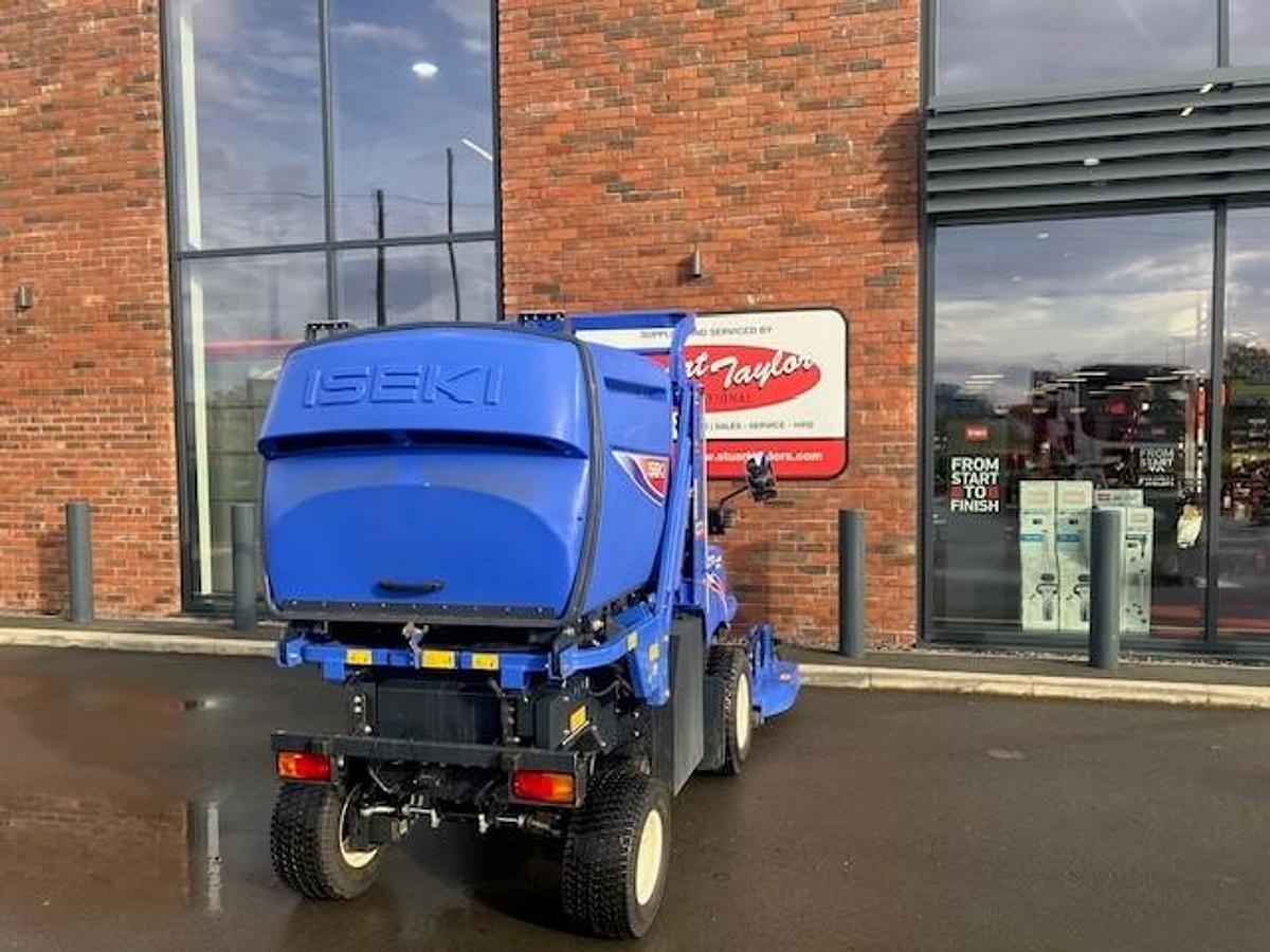 ISEKI SF551 Cut & Collect With 60″ Deck