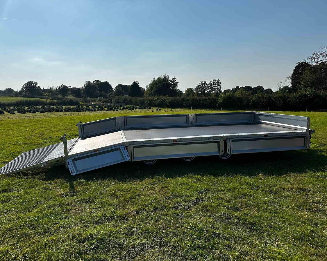 2026 Nugent Nugent Beavertail 18x7 Tri axle