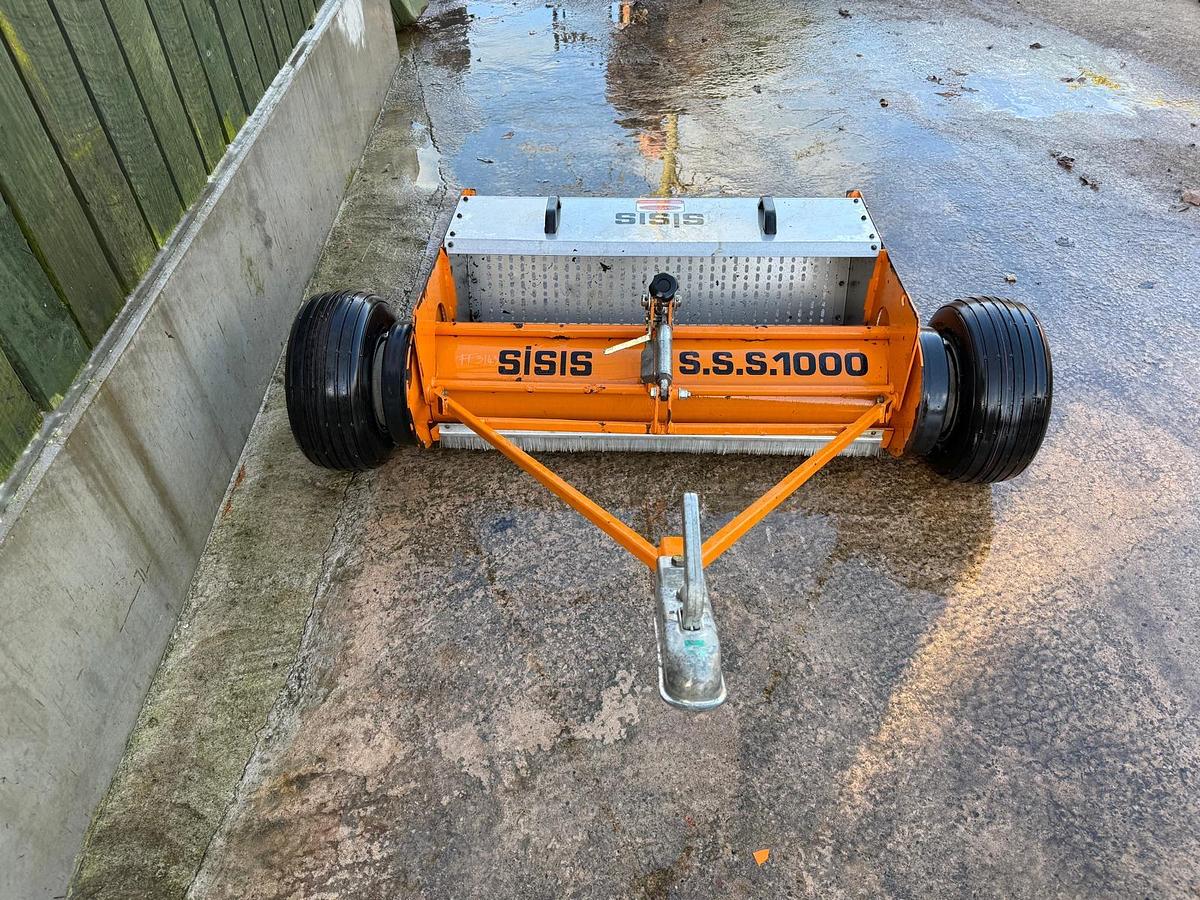 Used SISIS SSS100 Towable Astroturf Sweeper