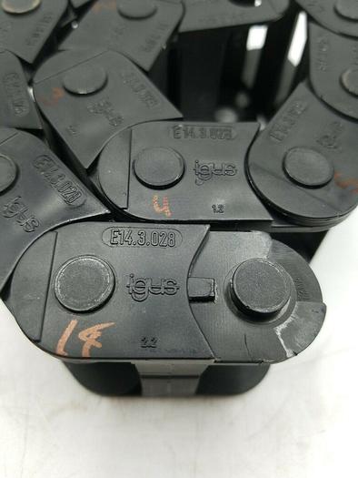 Used IGUS E14.3.028 (14 PIECES)