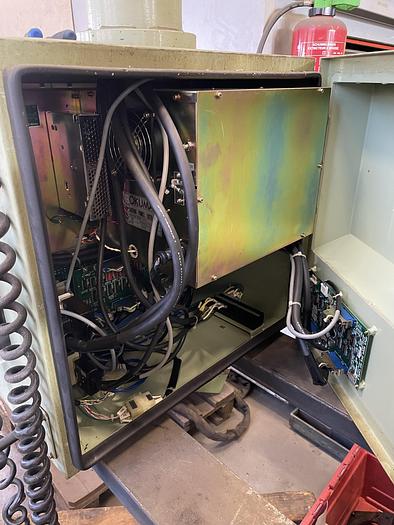 Gebruikt Okuma MC-4VAE