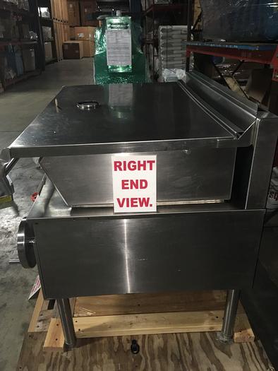 Used CLEVELAND RANGE DURA-PAN #SGL-40-TR 40 GAL. NAT. GAS TILTING BRAISING PAN/SKILLET (#789)