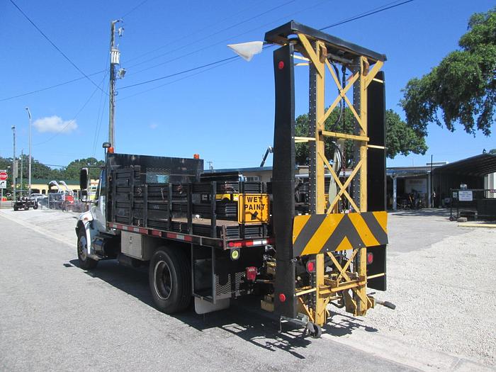Used 2005 International 4300 Attenuator Truck