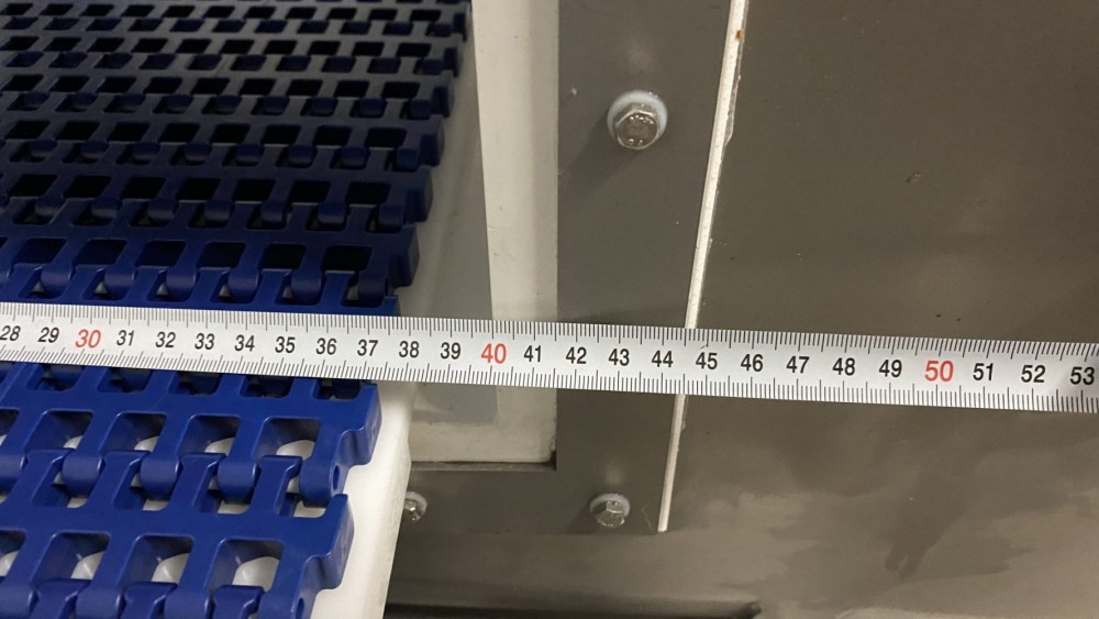 Used Mettler Toledo safeline metal detector