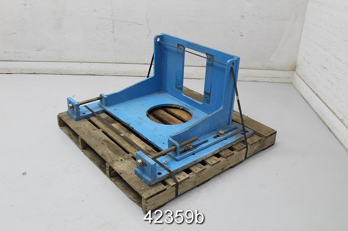 Used Voith 31 Centriscreen Shovel Motor Mount #42359