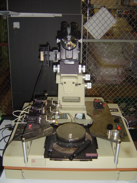 Used Electroglas 690 Prober