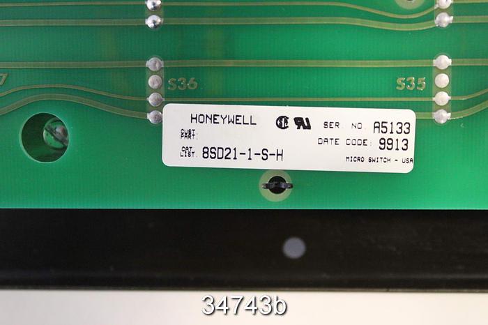 Used Honeywell 8SD21-1 Sensing Control 8-Port with SD-16686 Micro Switch Board #34743