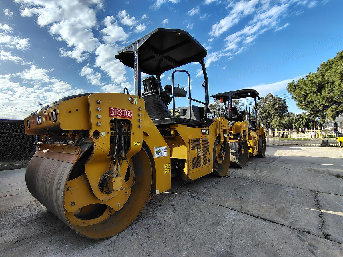 Used CAT CB-13