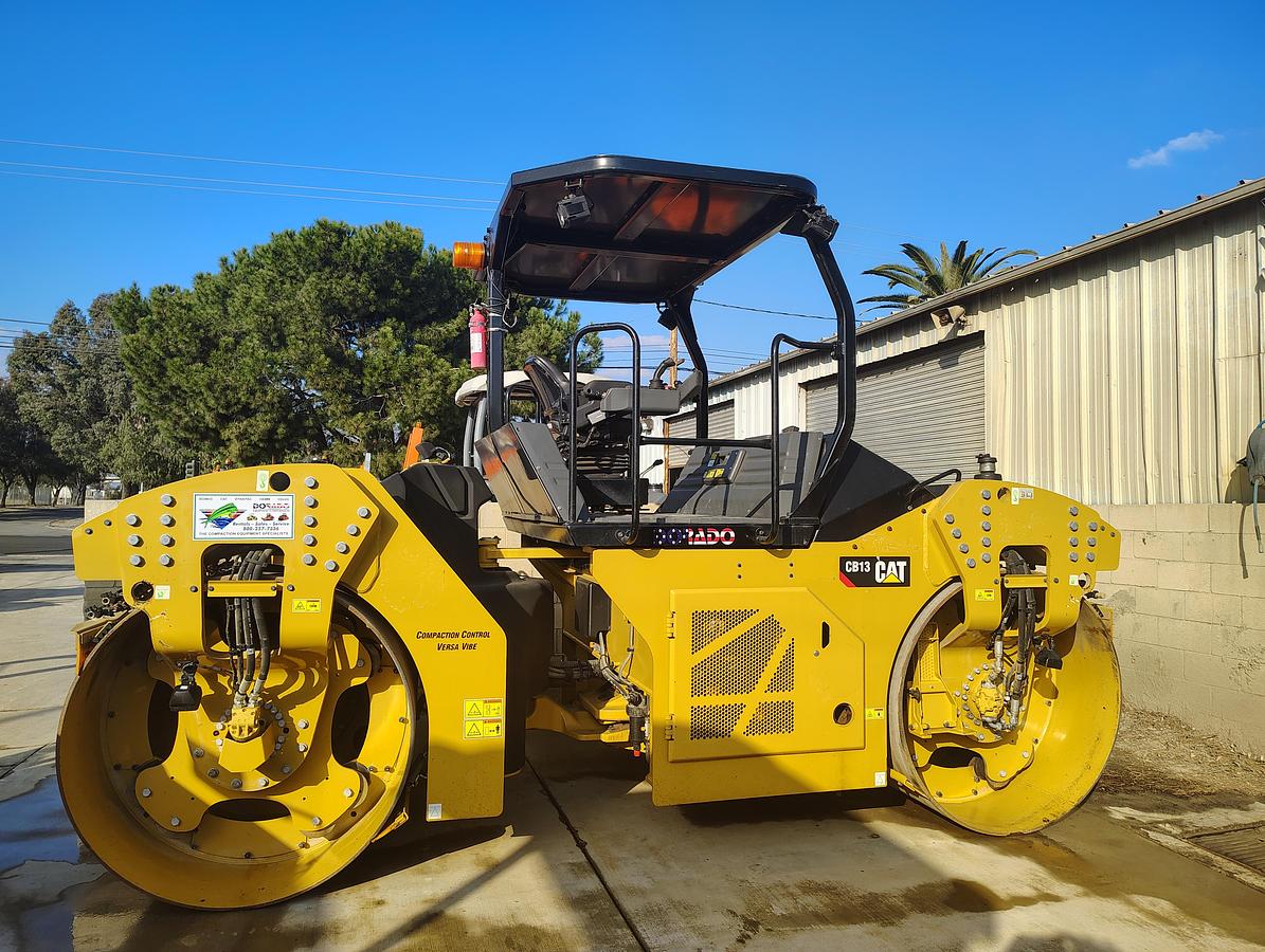 Used CAT CB-13