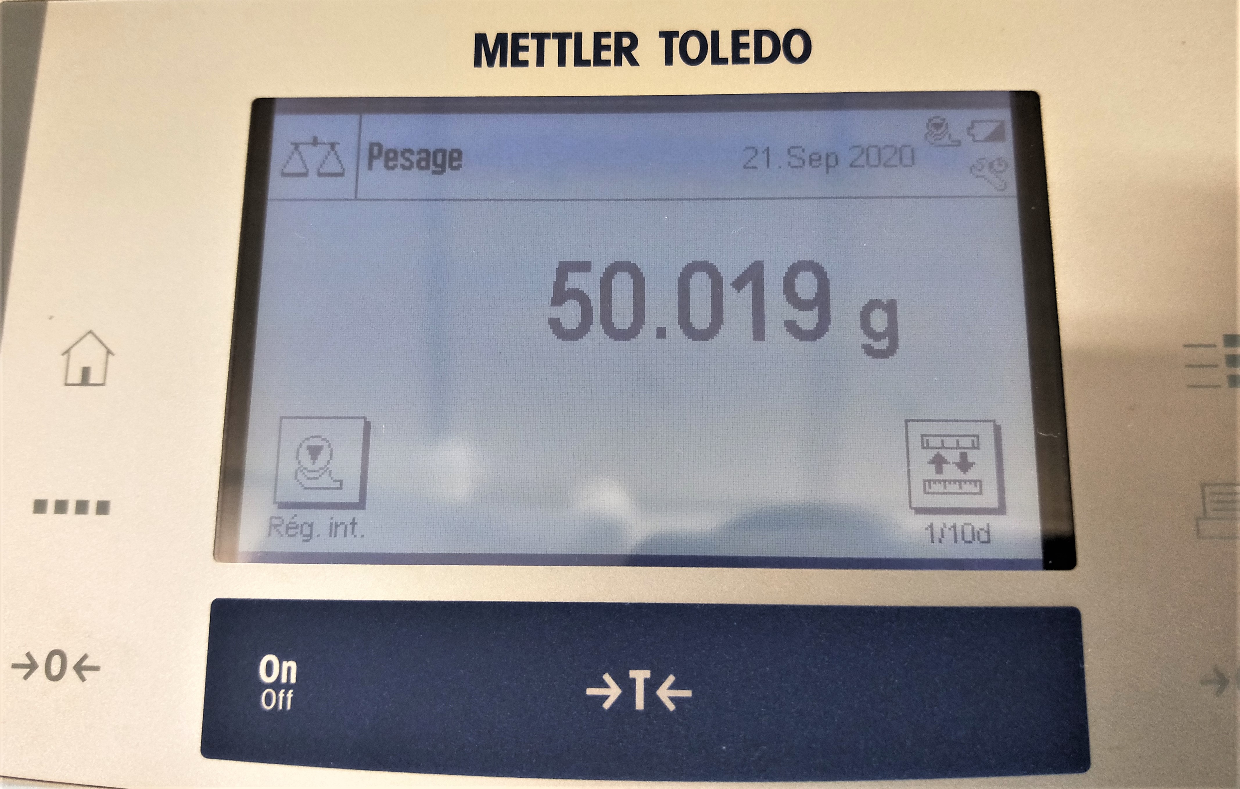 Used Mettler Toledo XS603SDR Delta-Range Analytical Balance (120g x 0.0001g / 610g x 0.001g)