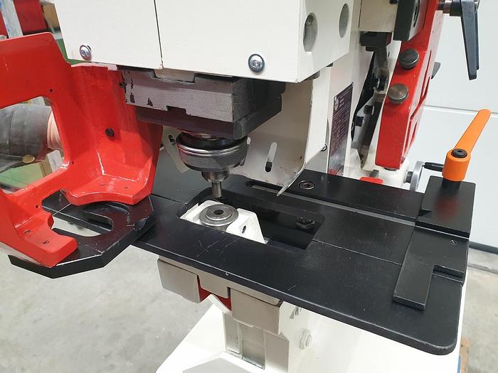 Gebraucht Mubea MIW 400