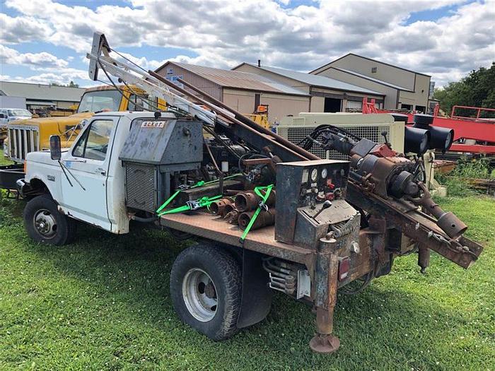 Used 1987 Acker Soil Sentry Drill Rig