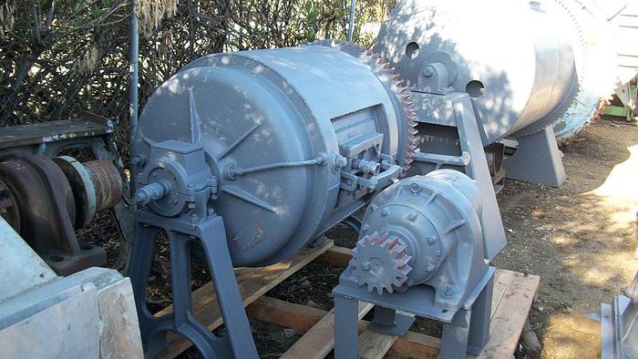 Used Mill, Batch, 2'6" X 3'6", Patterson, 5 HP, C/st, Jkt, #S485829