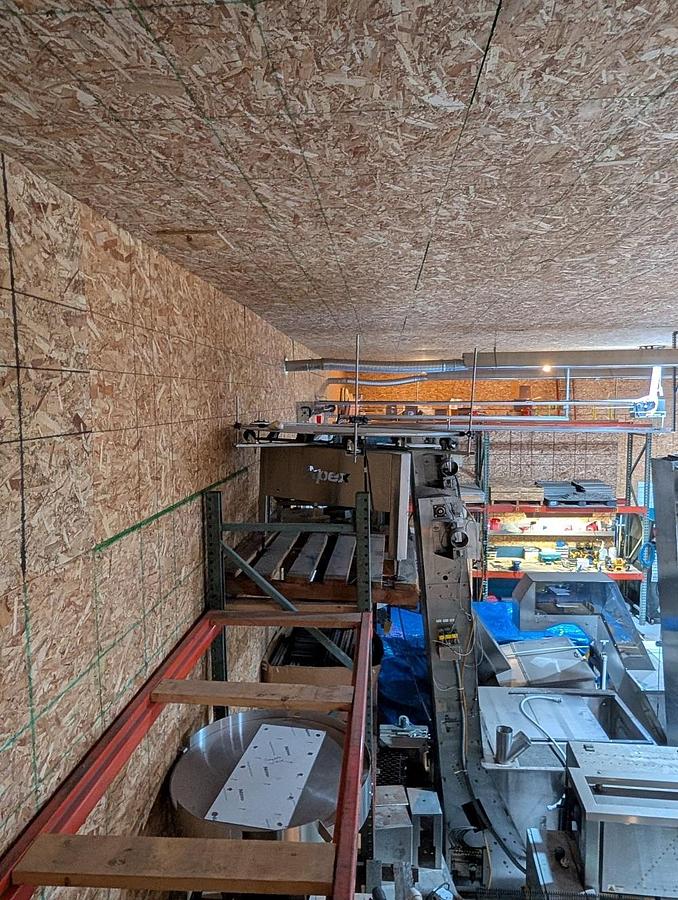 Used Used APEX 60" Diameter Turn Table