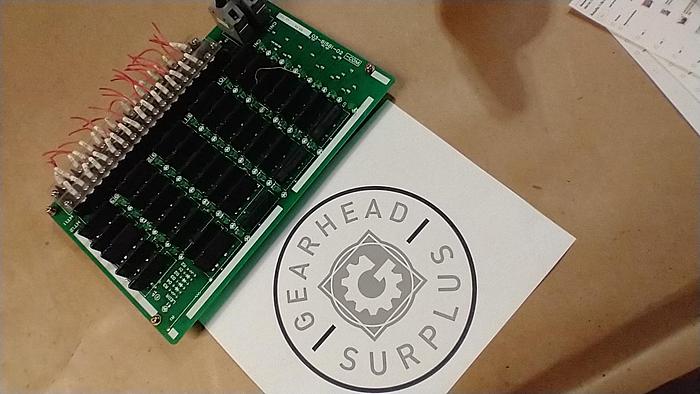 Used MITSUBISHI 03-81581-02 RELAY BOARD MAZAK MITSUBISHI CIRCUIT BOARD GH115