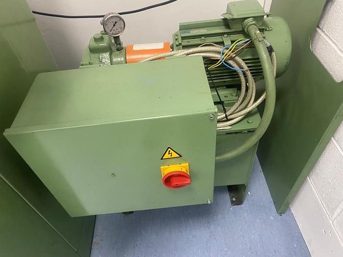 Used ExtrudeHone Vector Series Honing Machine