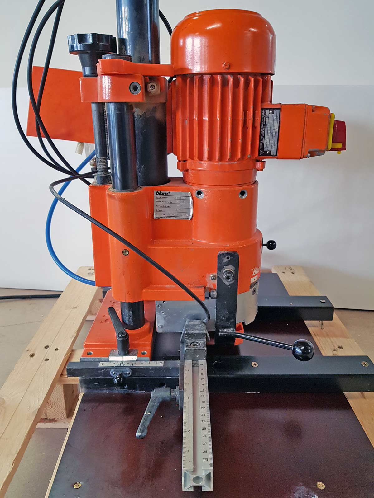 Used 1985 BLUM Minipress M 51.1000 for Sale in Finland