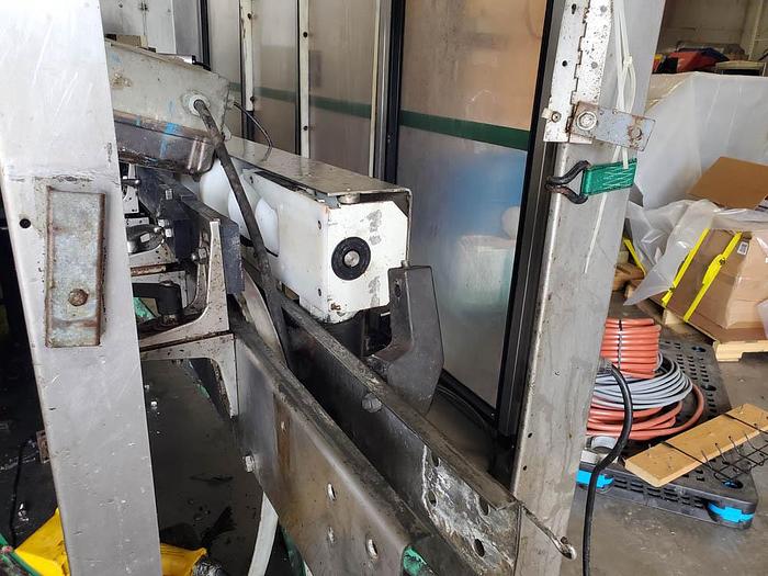 Used 1993 KRONES STARMATIC 16 Station Rotart Labler