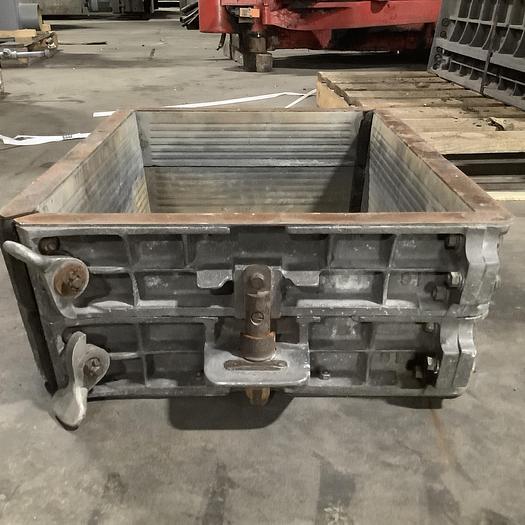 Used FREMONT OHIO FLASKS