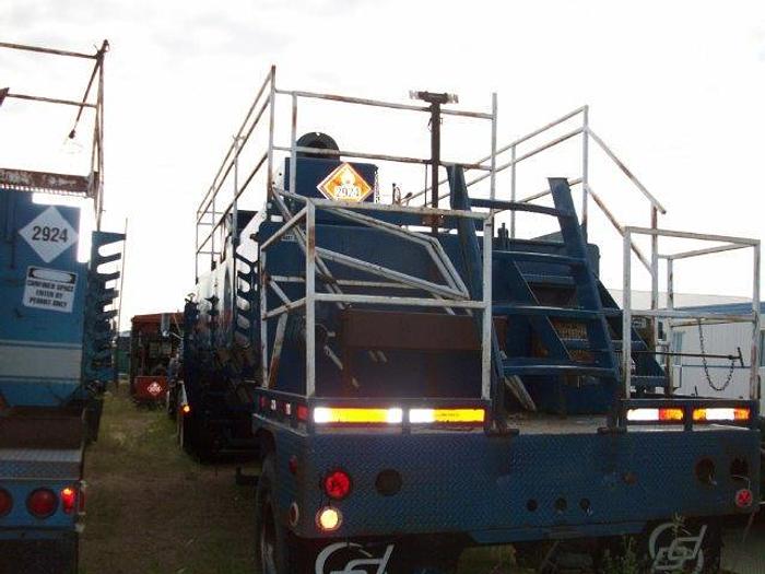 Used 17.5 m3 (110 BBL) Single Axle 5th Wheel Mud Tank Trailer