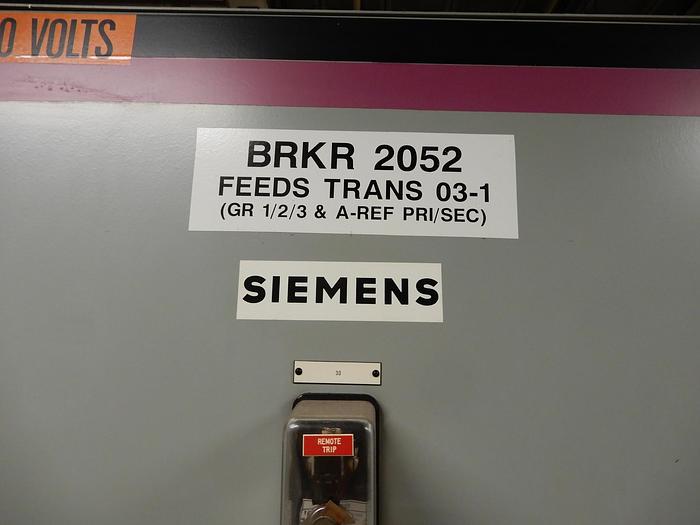 Used 13,800 V SIEMENS SWITHGEAR